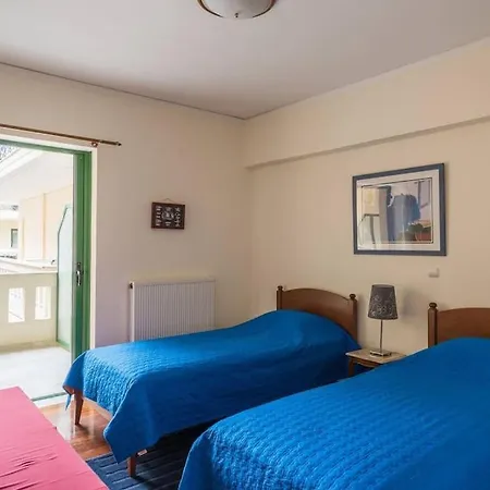 Spacious 3bedroom ナフプリオ
